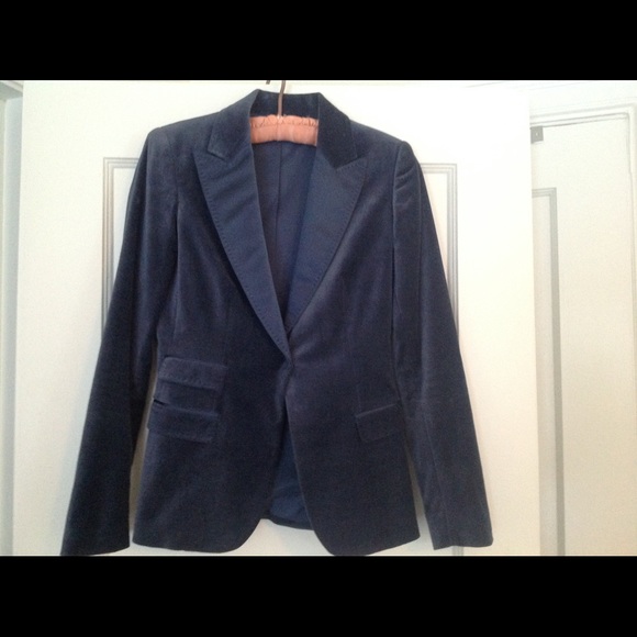 Tahari blue velvet blazer with satin lapels