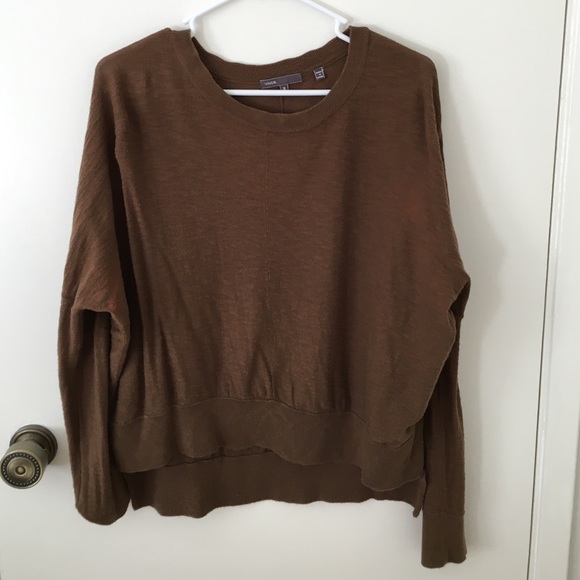 Vince long sleeve light sweater