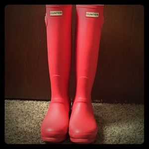 Hunter Original tall rainboots!! Worn ONCE