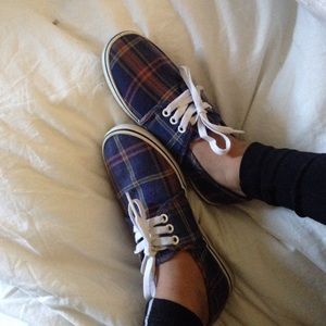 Vans slip ons