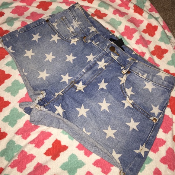 Forever 21 high waisted denim star shorts