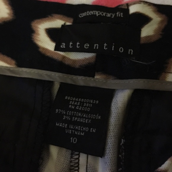 Patterned Shorts - Picture 2 of 2