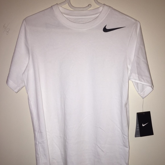 Nike dry fit white shirt