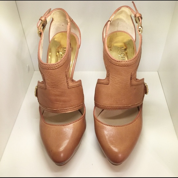 MICHAEL KORS BRAND NEW..