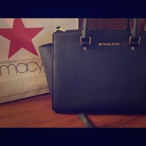 MK BAGS BRAND NEW