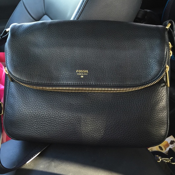 Fossil brand new