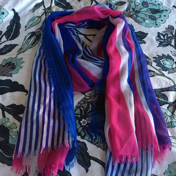 Scarf - Picture 2 of 2