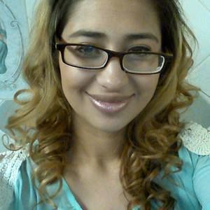 Meet your Posher, Roxanne