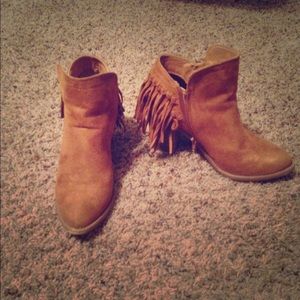 Charlotte Russe size 7 bootie