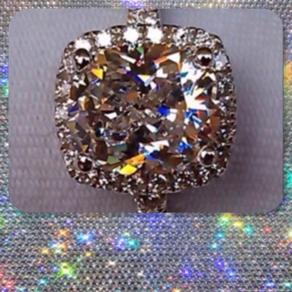 New 4CT Diamonique White Gold Filled Ring - Picture 3 of 5