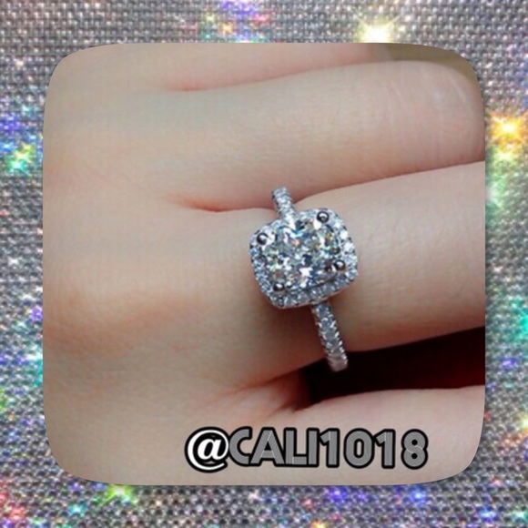 New 4CT Diamonique White Gold Filled Ring - Picture 4 of 5