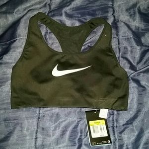 Black NIKE Sports Bra Small