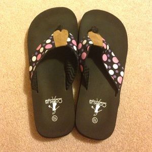 Polka dot flip flops