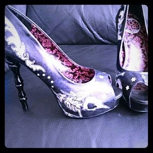 Too Fast Bird Skeleton Heels