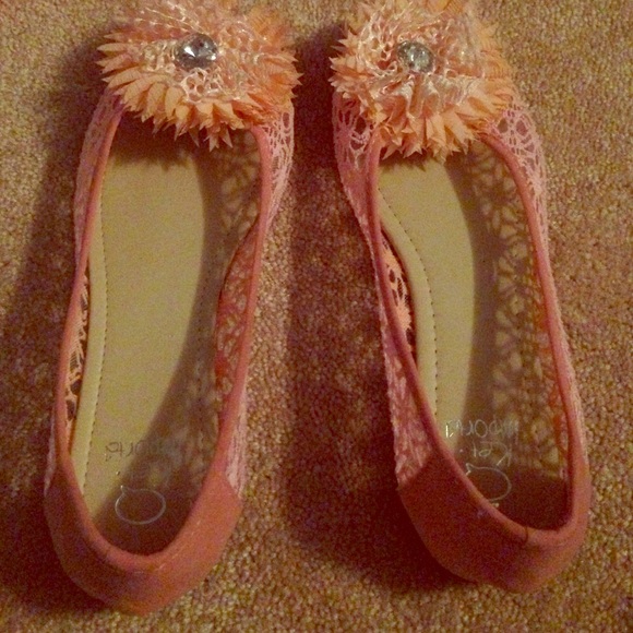 Ballet flats