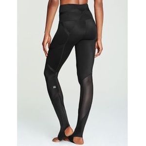 Victorias Secret VSX Knockout Tights