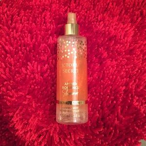 Victoria Secret Amber Romance Shimer Mist