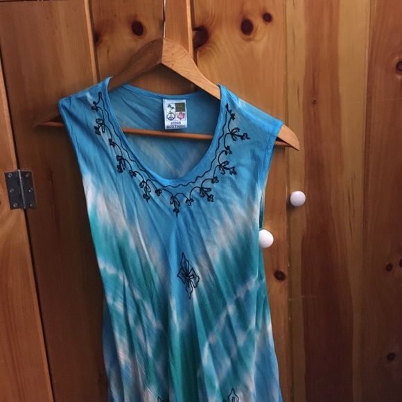 Flowing, flirty dress