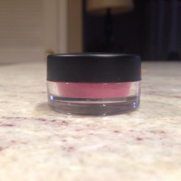 BareMinerals blush - Picture 4 of 4