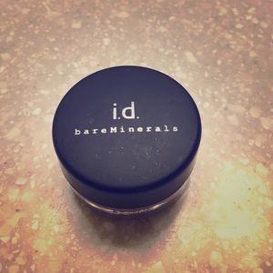 BareMinerals glimmer "sunshine" eyeshadow