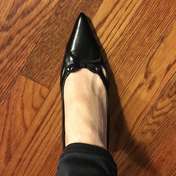 Pointy toed small heels
