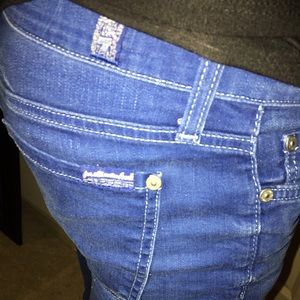 7 for all Mankind crop jeans size 28