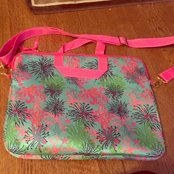 Lily Pultizer computer bag. - Picture 1 of 1