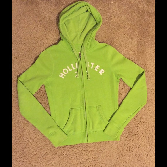 👚 Zip-Up Green Hoodie from Hollister