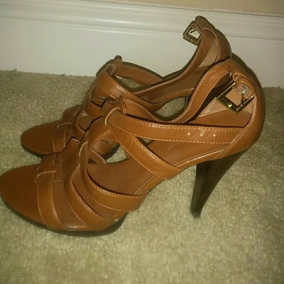 Shoes - Picture 2 of 2