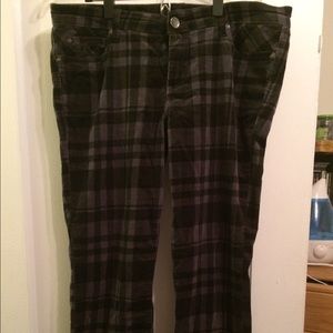 Kut From the Kloth skinny Diana cords black plaid