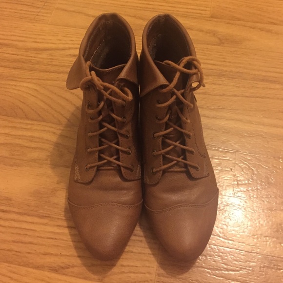 Brown ankle boots