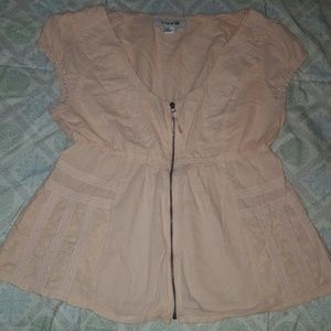 🚫SOLD🚫Pink front zipped blouse