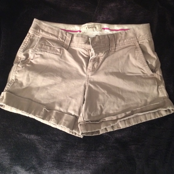 Old navy shorts