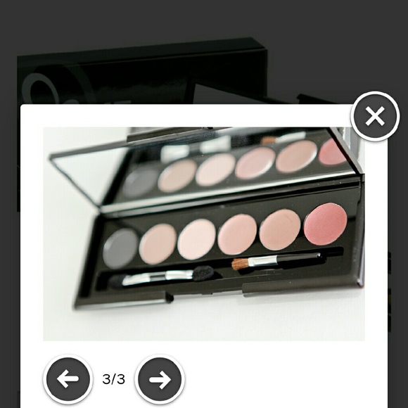 Makeup - Picture 2 of 4