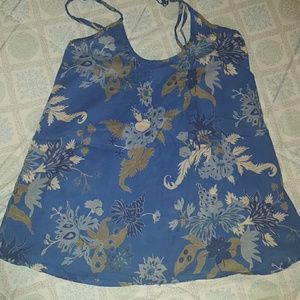 🚫SOLD 🚫Blue print sleeveless  blouse