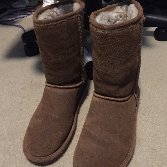 Bearpaw boots xMAKE AN OFFERx