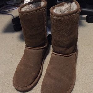 Bearpaw boots xMAKE AN OFFERx