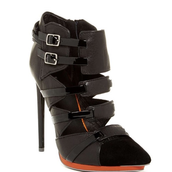 L.A.M.B. Shoes - L.A.M.B. Kaine Leather bootie