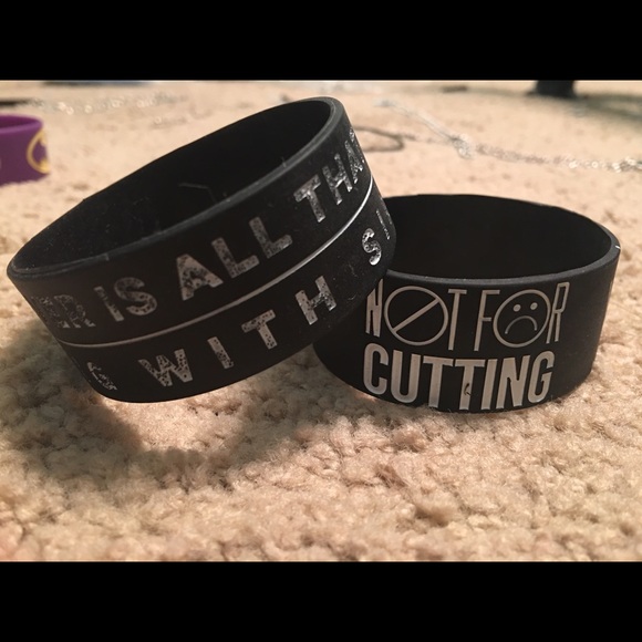 Sleeping With Sirens bracelet bundle
