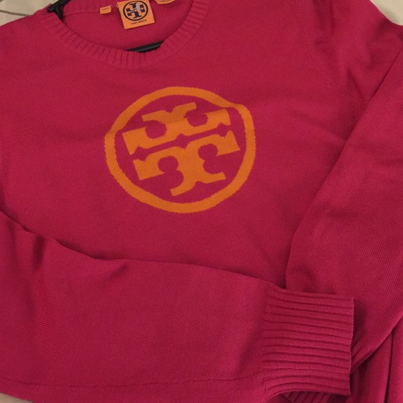 🎉🛍 SALE ... Tory Burch Sweater