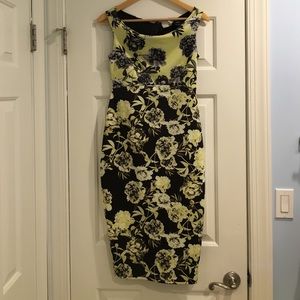 Floral knee length maternity dress