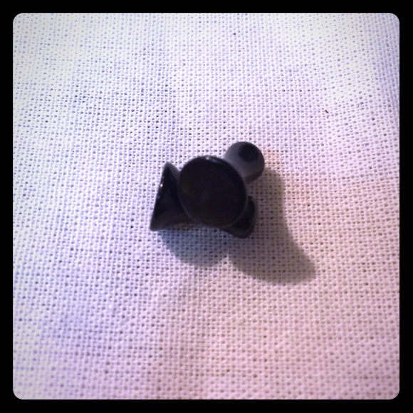 Golden obsidian plugs!