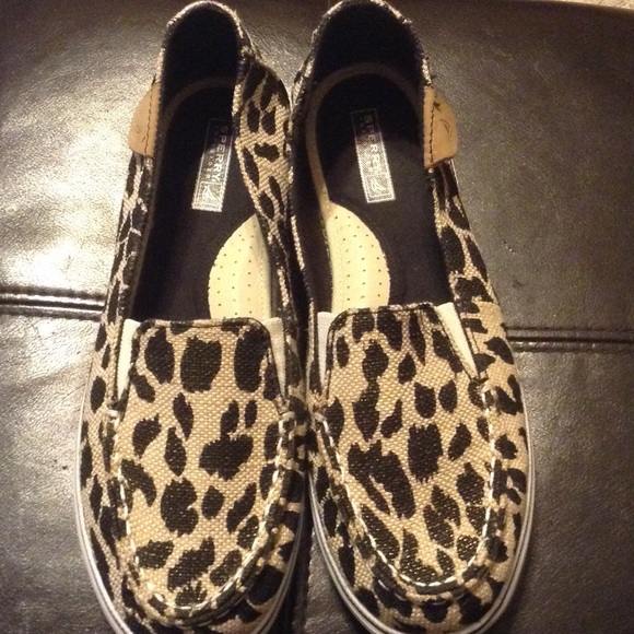 Sherry Leopard print shoes