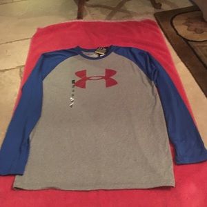 Grey,blue,and red long sleeve t-shirts