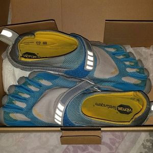 Vibram Fivefingers ❗SOLD ❗