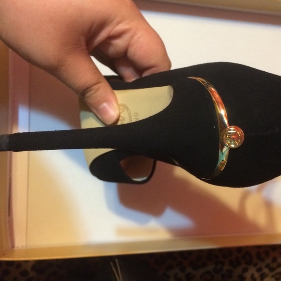 Black suede Michael Kors heels - Picture 5 of 6