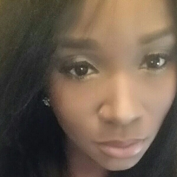 Meet your Posher, Tanaisha