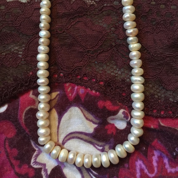 Vintage Retro Chic Fresh Water Pearl Necklace - Picture 4 of 4