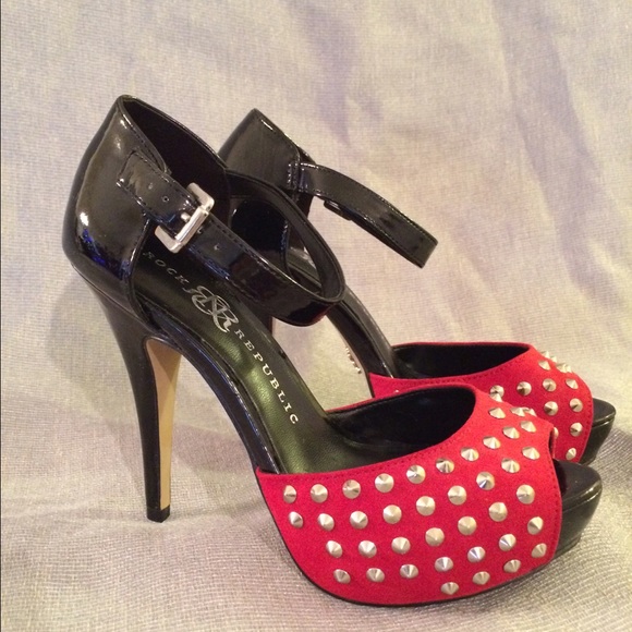 Rock & Republic Studded Platform Heels