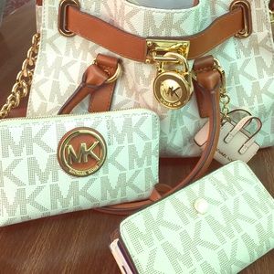 MK BAGS & wallets